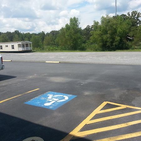 Americas Best Value Inn & Suites - Little Rock - Maumelle Екстер'єр фото